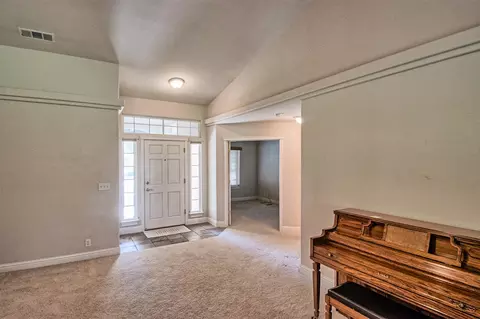 5935 Beaumont, Redding, CA 96003 photo 4