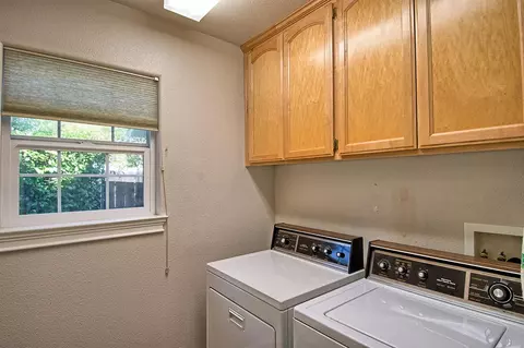5935 Beaumont, Redding, CA 96003 photo 24