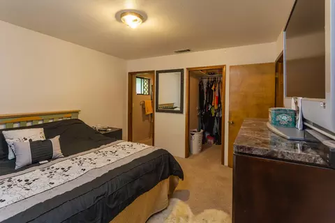 462 Turquoise Ct, Redding, CA 96003 photo 19