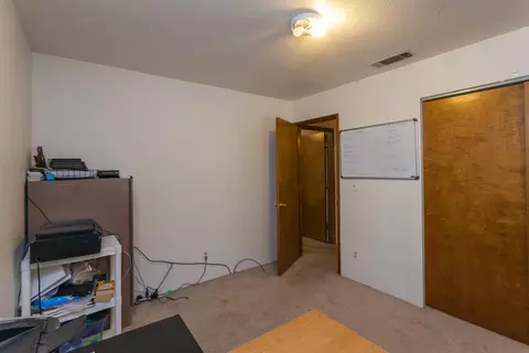 462 Turquoise Ct, Redding, CA 96003 photo 17