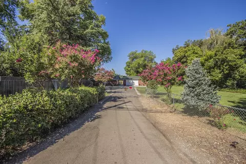 7862 Churn Creek Rd, Redding, CA 96002 photo 4