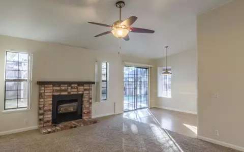 2073 Silverfield Loop, Redding, CA 96002 photo 2