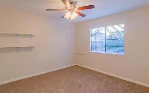 2073 Silverfield Loop, Redding, CA 96002 photo 10