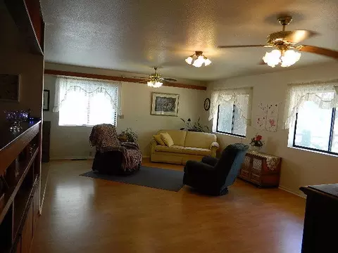 3031 Montgomery, Red Bluff, CA 96080 photo 3