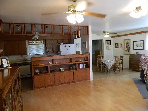 3031 Montgomery, Red Bluff, CA 96080 photo 2