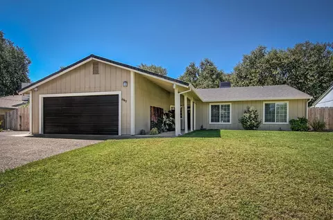 6942 Creekside St, Redding, CA 96001 photo 2