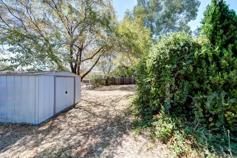 16012 Plateau Cir, Redding, CA 96001 photo 40