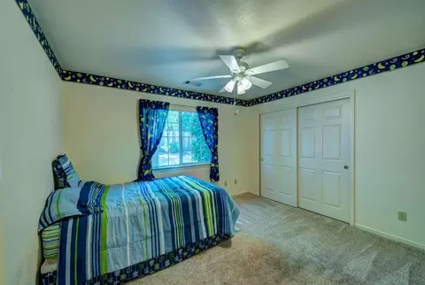 16012 Plateau Cir, Redding, CA 96001 photo 18