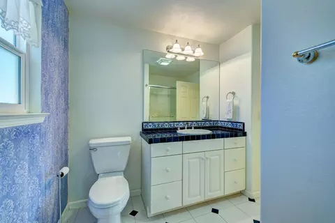 16012 Plateau Cir, Redding, CA 96001 photo 15