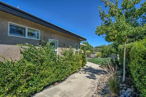 957 Albion Ave, Redding, CA 96003 photo 28