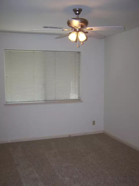 1928 Trumpet Dr, Redding, CA 96003 photo 8