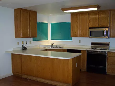 1928 Trumpet Dr, Redding, CA 96003 photo 5
