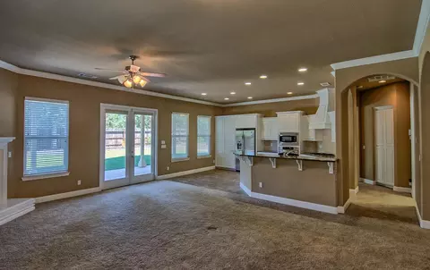 19438 Carnegie Dr, Redding, CA 96003 photo 11
