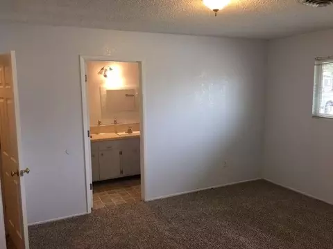 2511 Christian Ave, Redding, CA 96002 photo 20