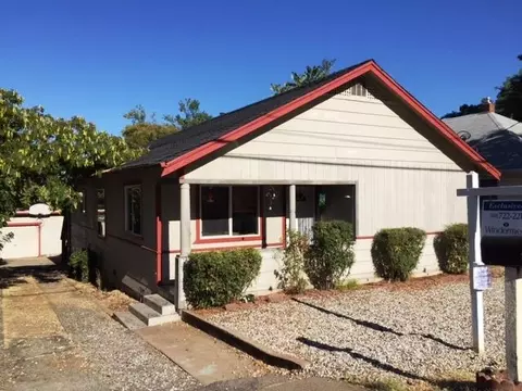2201 Terrace St, Redding, CA 96001 photo 1