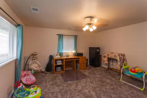 3171 Barrel Ct, Redding, CA 96001 photo 14