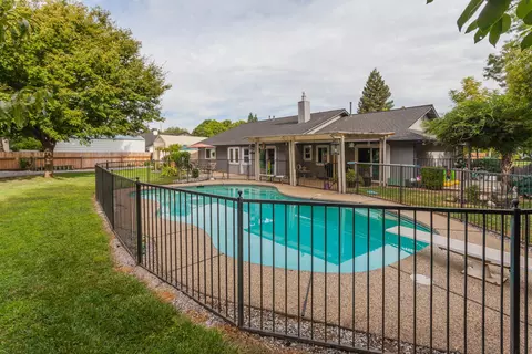 3171 Barrel Ct, Redding, CA 96001 photo 30