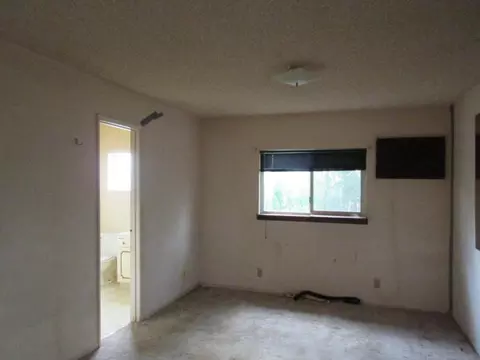 1541 Mistletoe Ln, Redding, CA 96002 photo 8