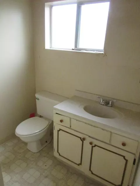 1541 Mistletoe Ln, Redding, CA 96002 photo 7
