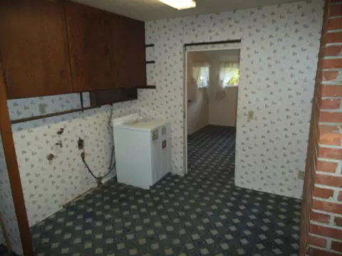 738 Delta St, Redding, CA 96003 photo 6