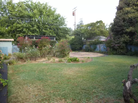 738 Delta St, Redding, CA 96003 photo 15