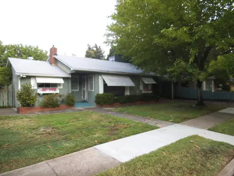 738 Delta St, Redding, CA 96003 photo 1