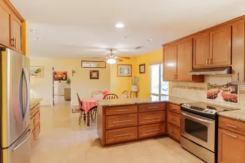 12800 Akrich St, Redding, CA 96003 photo 9