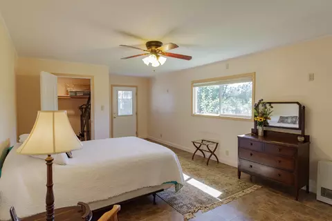 12800 Akrich St, Redding, CA 96003 photo 19