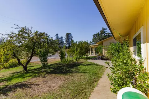 12800 Akrich St, Redding, CA 96003 photo 20