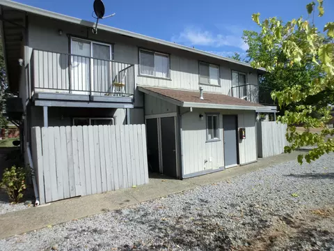 1477 Mishka Ct, Redding, CA 96003 photo 9