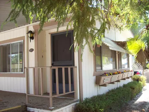 1095 Mountain Shadows Blvd, Redding, CA 96003 photo 4