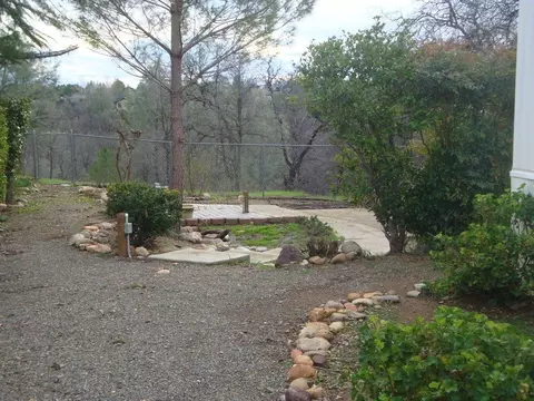 4497 White Riv, Redding, CA 96003 photo 3