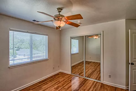 1421 Lakeside Dr, Redding, CA 96001 photo 23