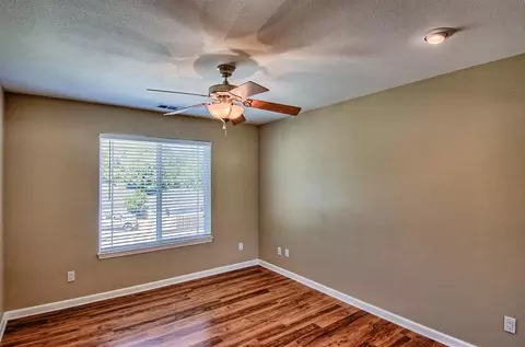 1421 Lakeside Dr, Redding, CA 96001 photo 26