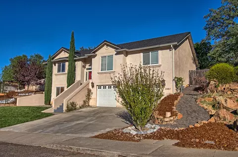 1421 Lakeside Dr, Redding, CA 96001 photo 45