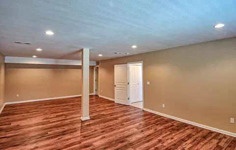 1421 Lakeside Dr, Redding, CA 96001 photo 30