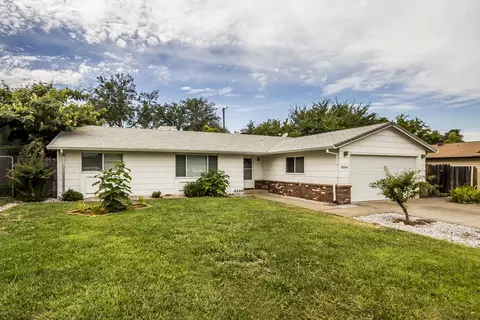 3334 School St, Redding, CA 96002 photo 1