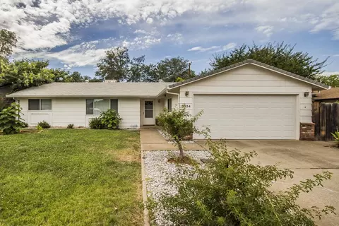 3334 School St, Redding, CA 96002 photo 2