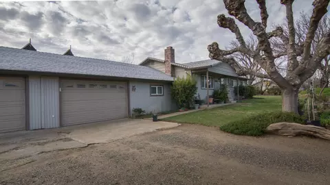 6536 Quail Creek Rd, Redding, CA 96002 photo 2