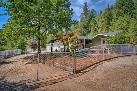 22140 Harr Ridge Rd, Lakehead, CA 96051 photo 5
