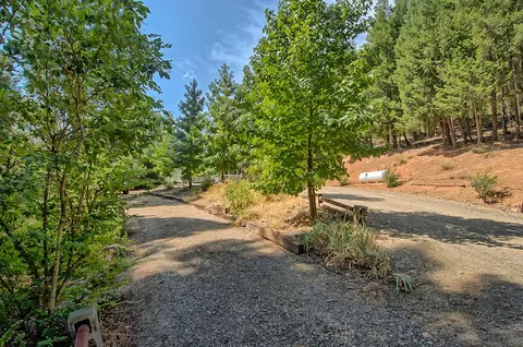 22140 Harr Ridge Rd, Lakehead, CA 96051 photo 42