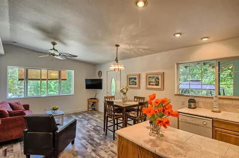 22140 Harr Ridge Rd, Lakehead, CA 96051 photo 12