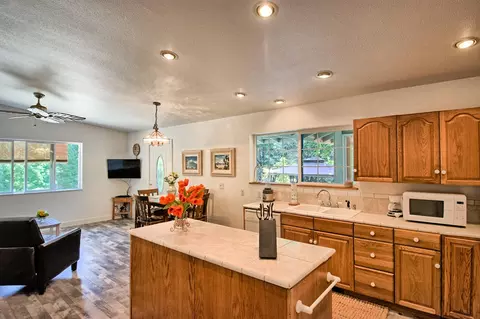 22140 Harr Ridge Rd, Lakehead, CA 96051 photo 10