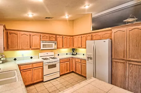 3902 Meadow Oak Way, Redding, CA 96002 photo 15