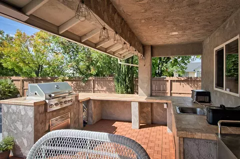 3902 Meadow Oak Way, Redding, CA 96002 photo 39
