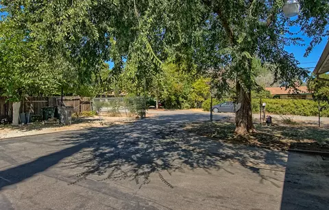 2263 Marilyn Ave, Redding, CA 96002 photo 23