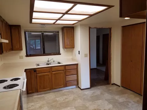 1473 Casa Vereda Way, Redding, CA 96003 photo 7