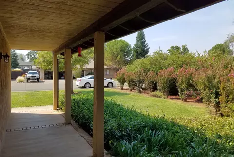 1473 Casa Vereda Way, Redding, CA 96003 photo 5