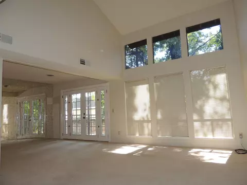 1971 Bechelli Ln, Redding, CA 96002 photo 3