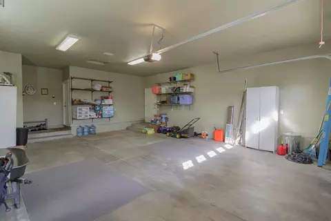 1004 Montclair Dr, Redding, CA 96003 photo 24
